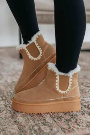 Burberry Boots Slowing It Down Platform Boots - Camel