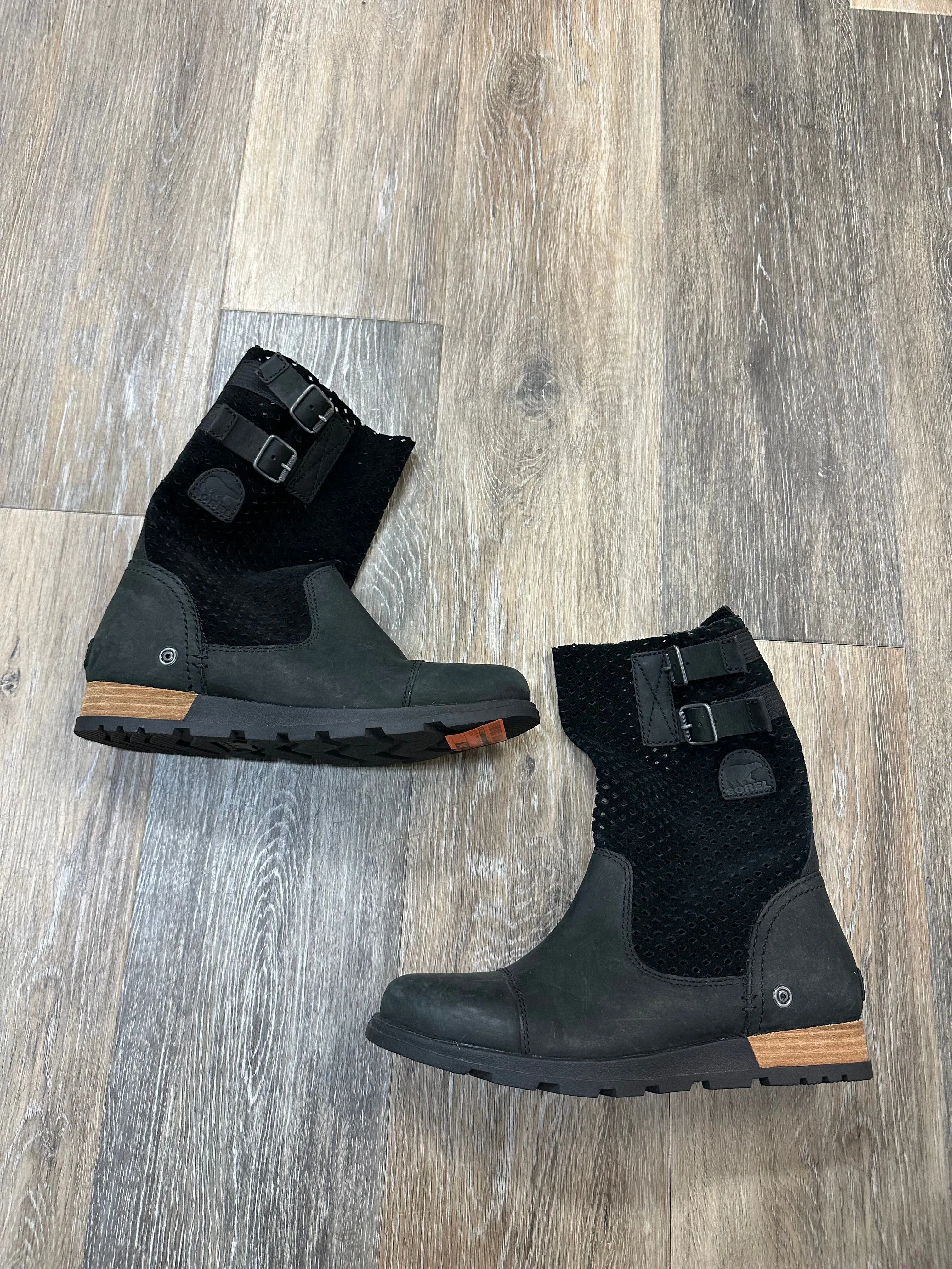 Boots Ankle Flats By Sorel In Black, Size: 7 Xtratuf Ankle Boots