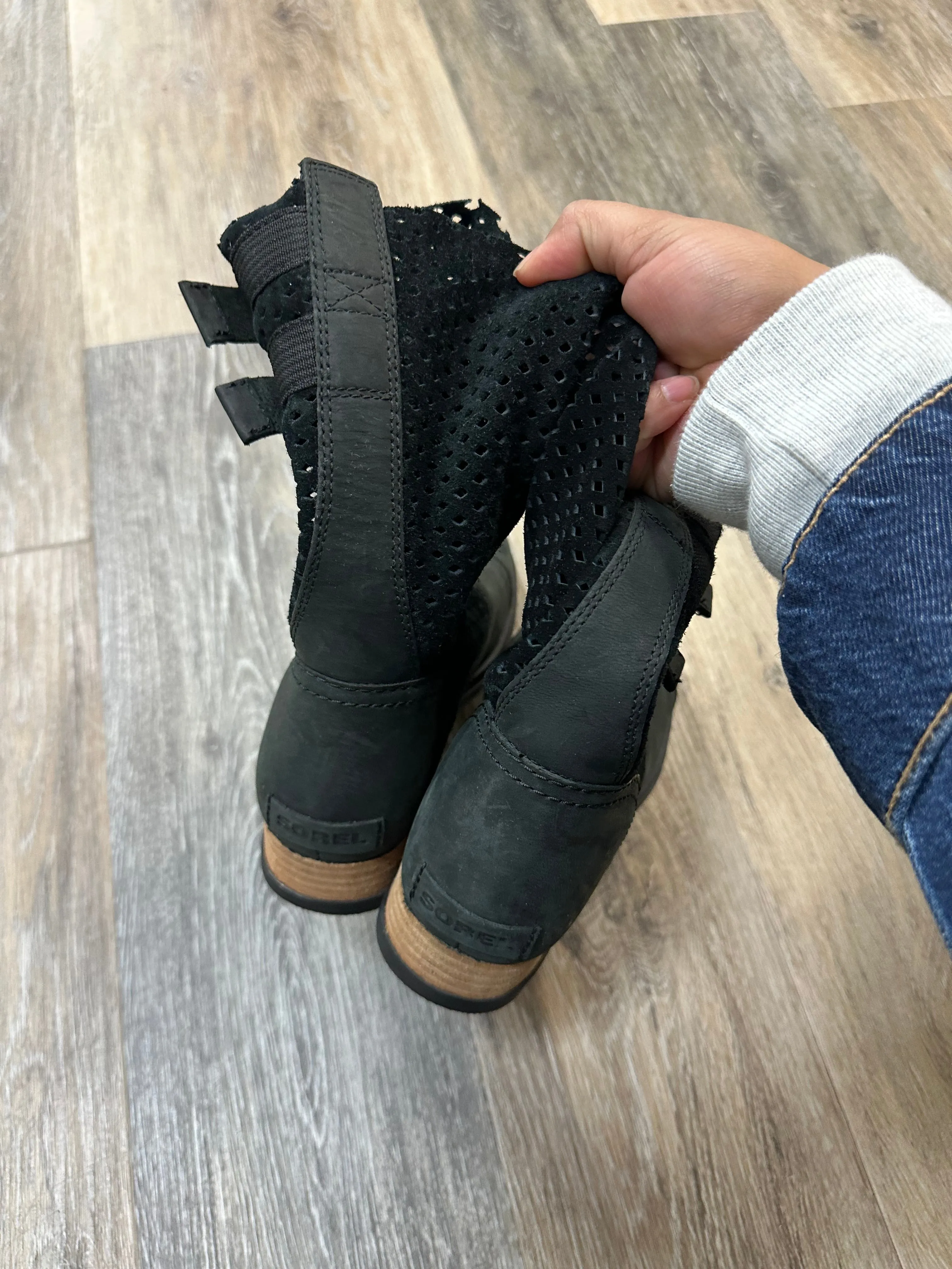 Elyse Ankle Boots Boots Ankle Flats By Sorel In Black, Size: 7