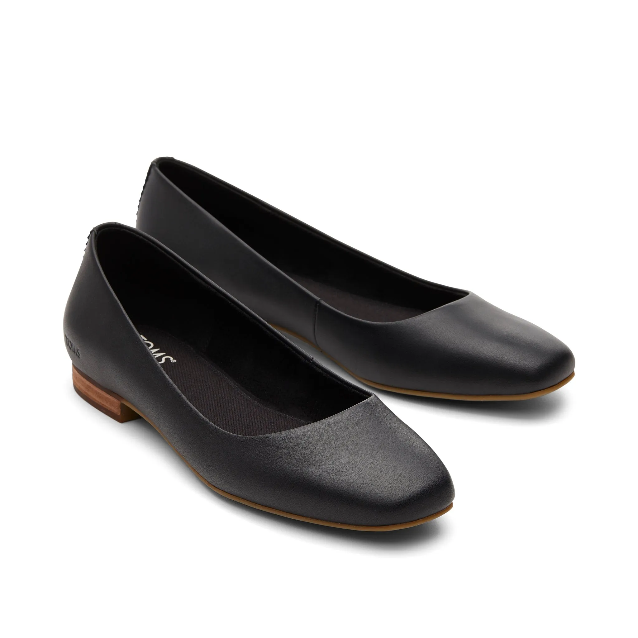 Briella Black Leather Flat Race Day Shoes For Flat Feet