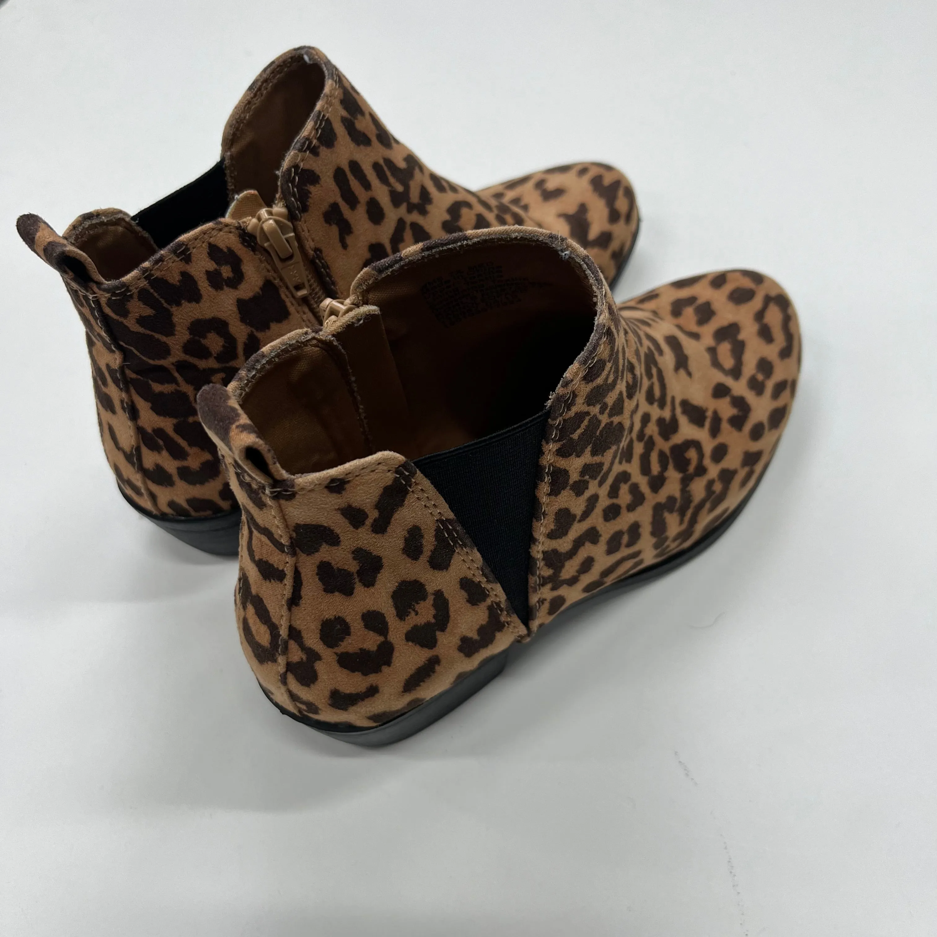 Embossed Ankle Boots Boots Ankle Heels By So  Size: 7.5