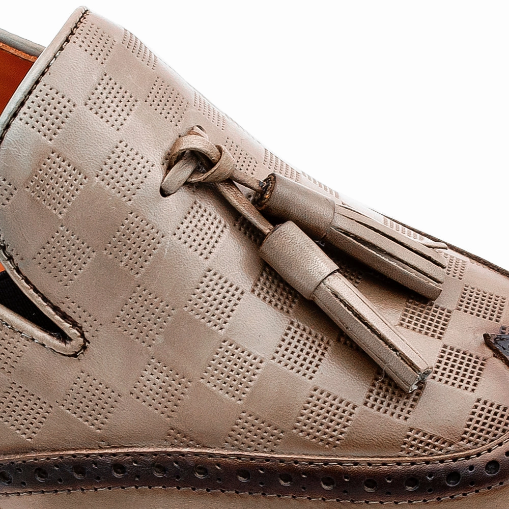 Casual Slip On Shoe Embossed Tassel Slip On