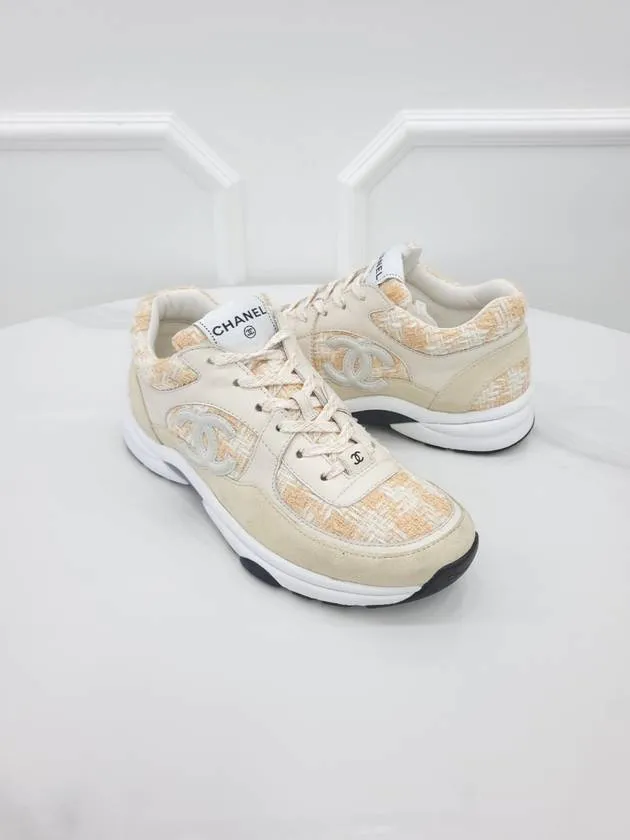 Crew Socks With Sneakers CC logo tweed sneakers orange 38 5 G38299 Chanel