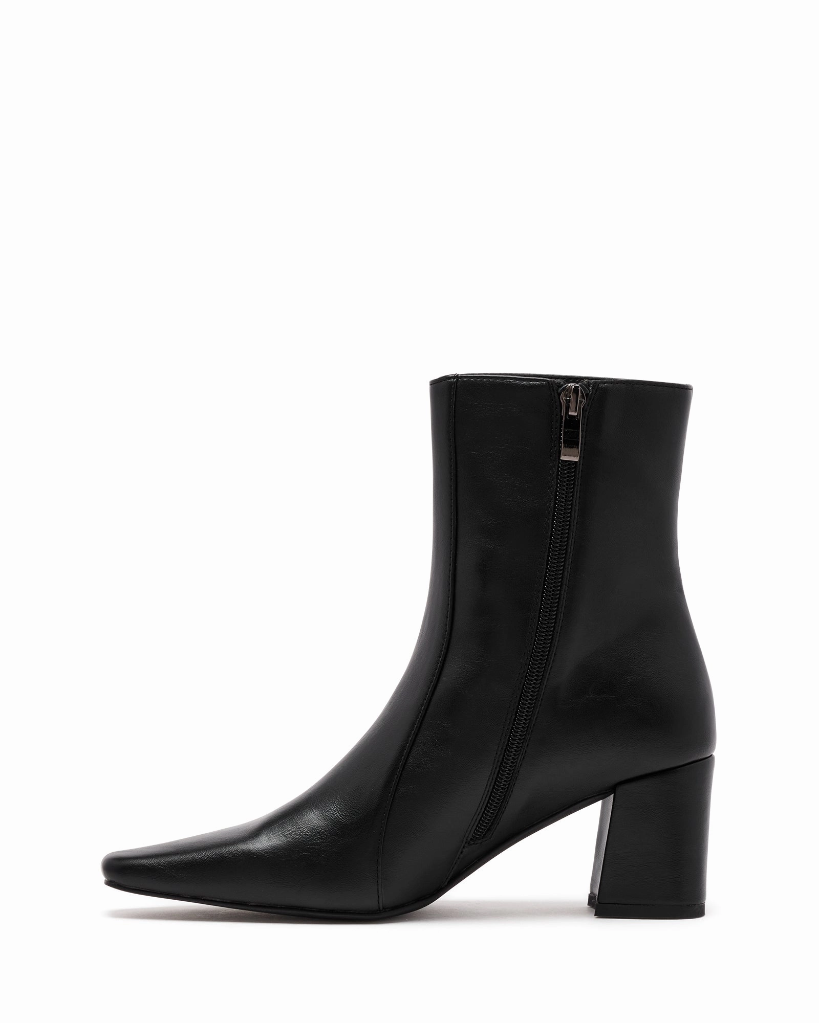 Sway Ankle Boot Black Juicy Couture Ankle Boots