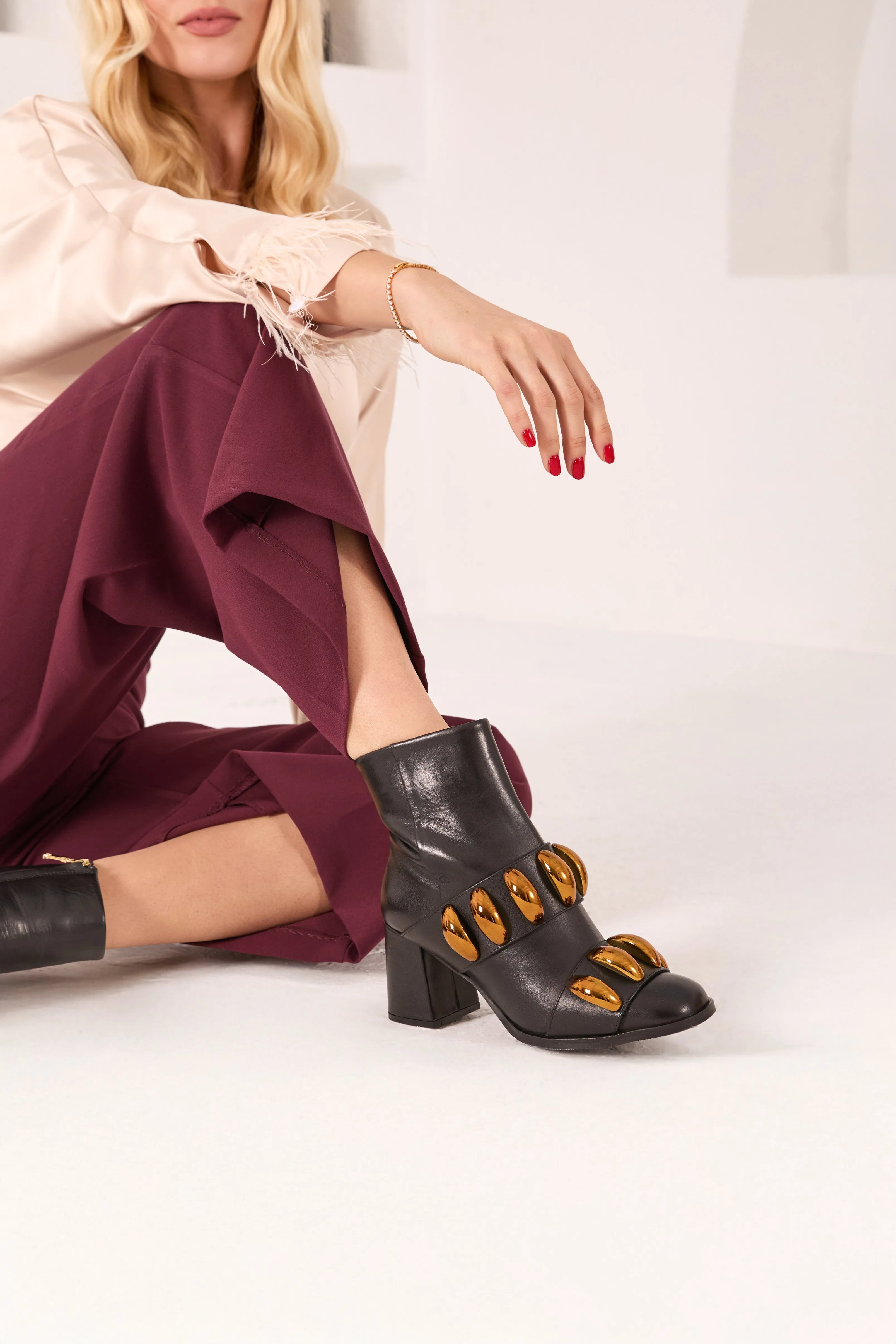 High Quality Work Boots The Eclipse Black & Gold Leather Block Heel Women Boot