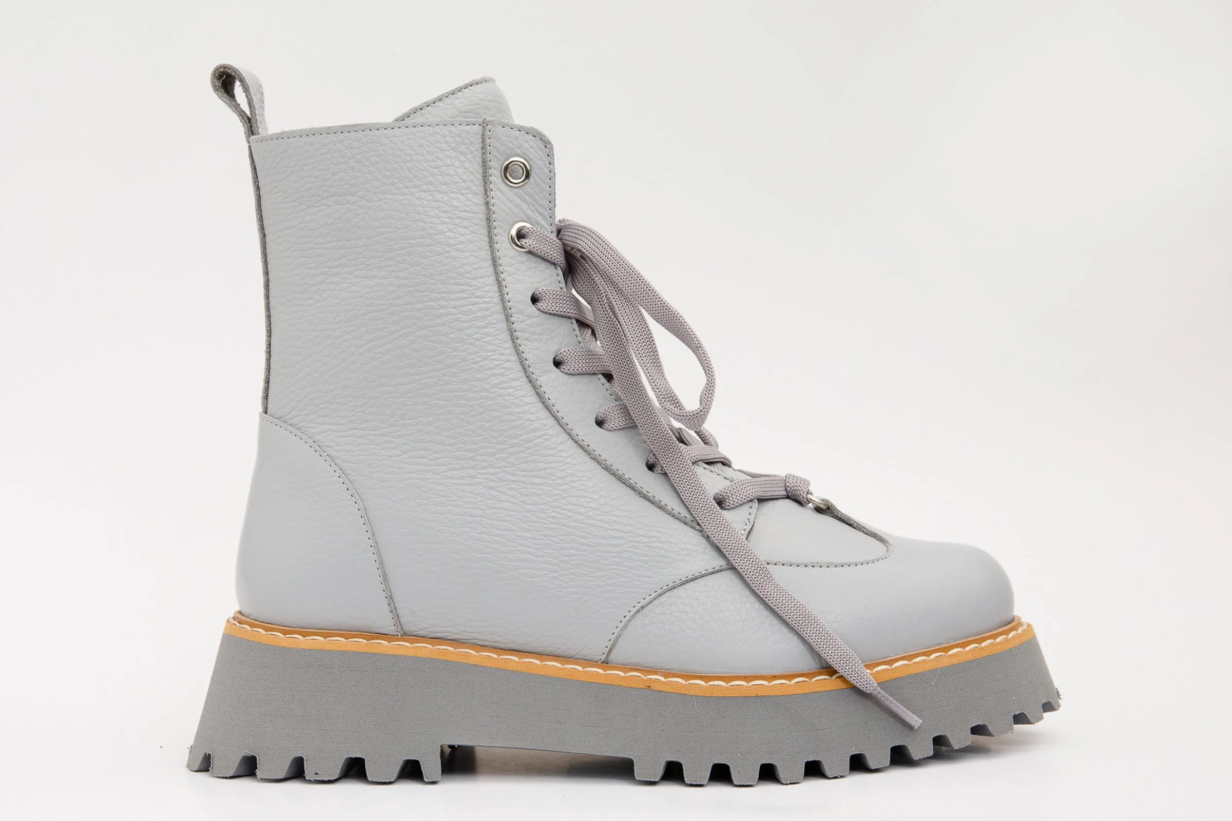 The Yildiz Grey Leather Lace-Up Ankle Women Boot With a Side Zipper Danner Boots Chukka