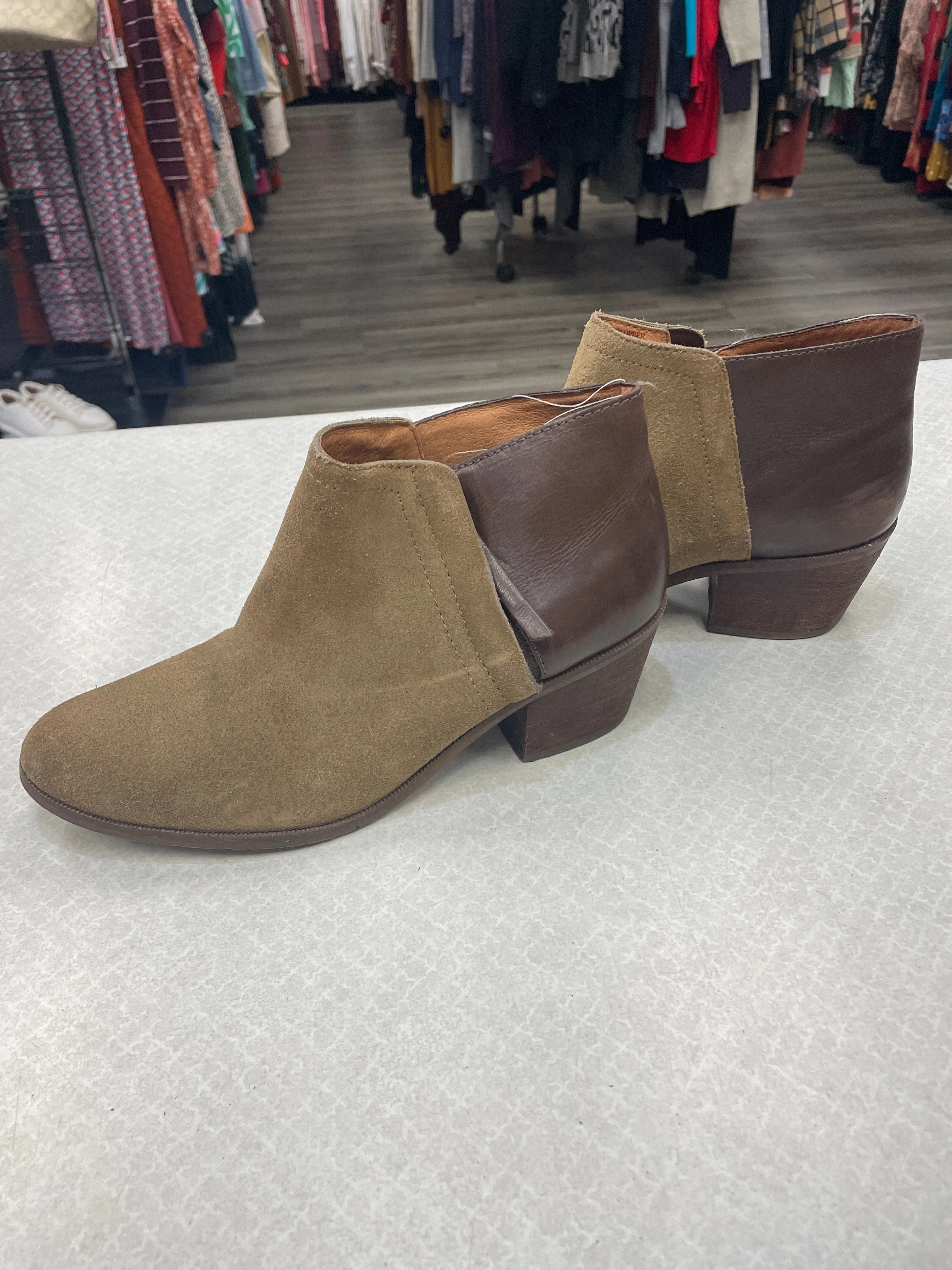 Low Taupe Ankle Boots Boots Ankle Heels By Madewell In Brown, Size: 7.5