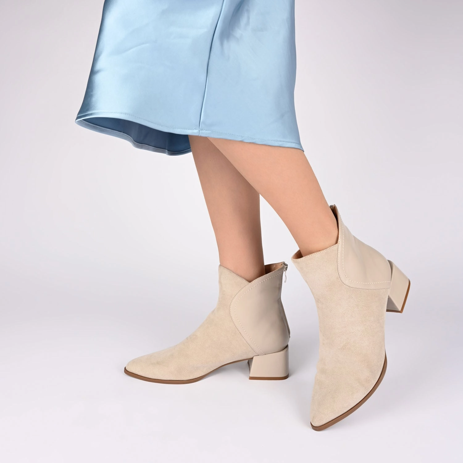 CONSUELLO POINTED TOE BOOTIES IN VEGAN LEATHER Wrestler Boots
