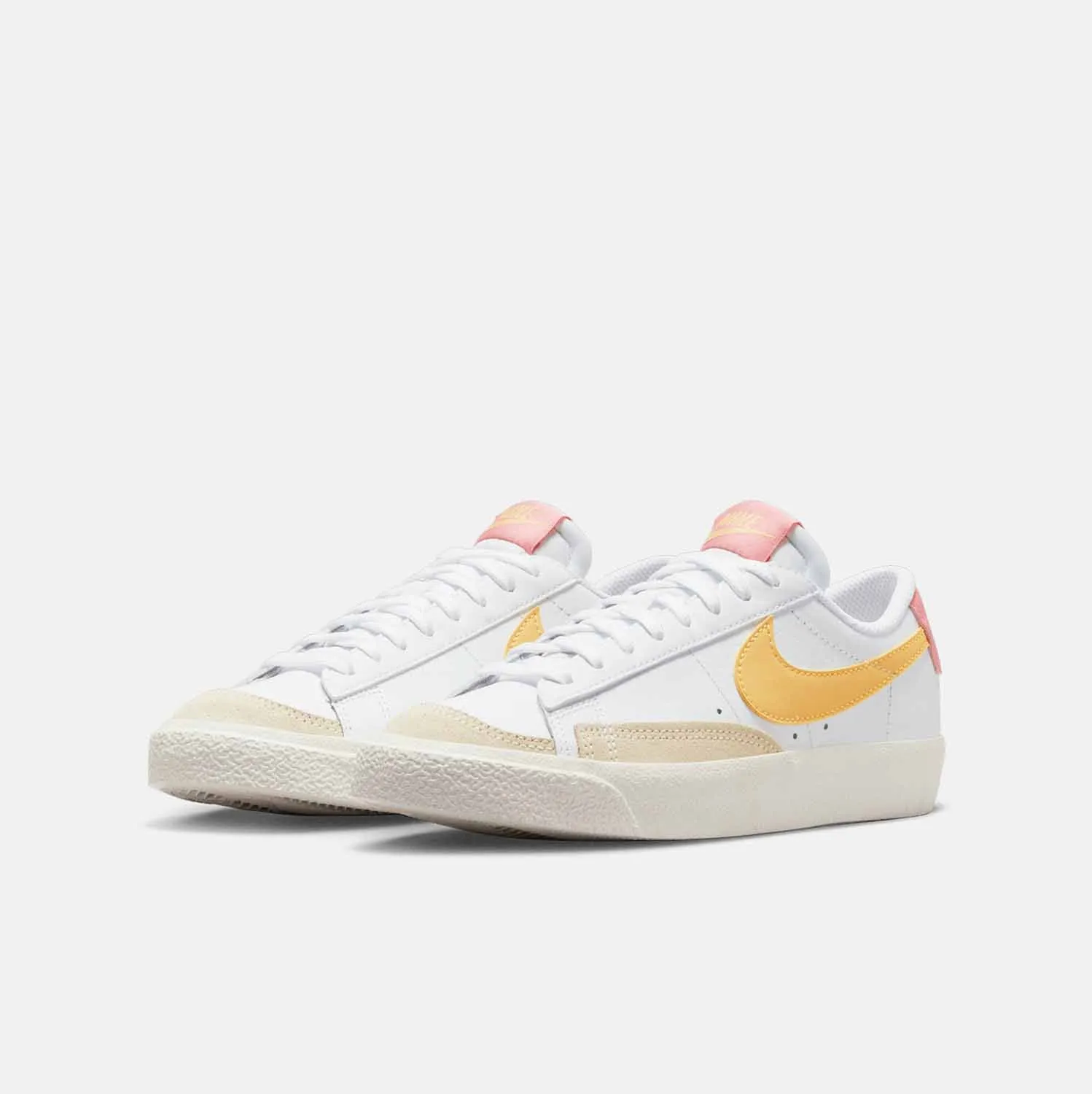 Max Air Flywire Basketball Shoes Kids' Blazer Low '77 Shoes