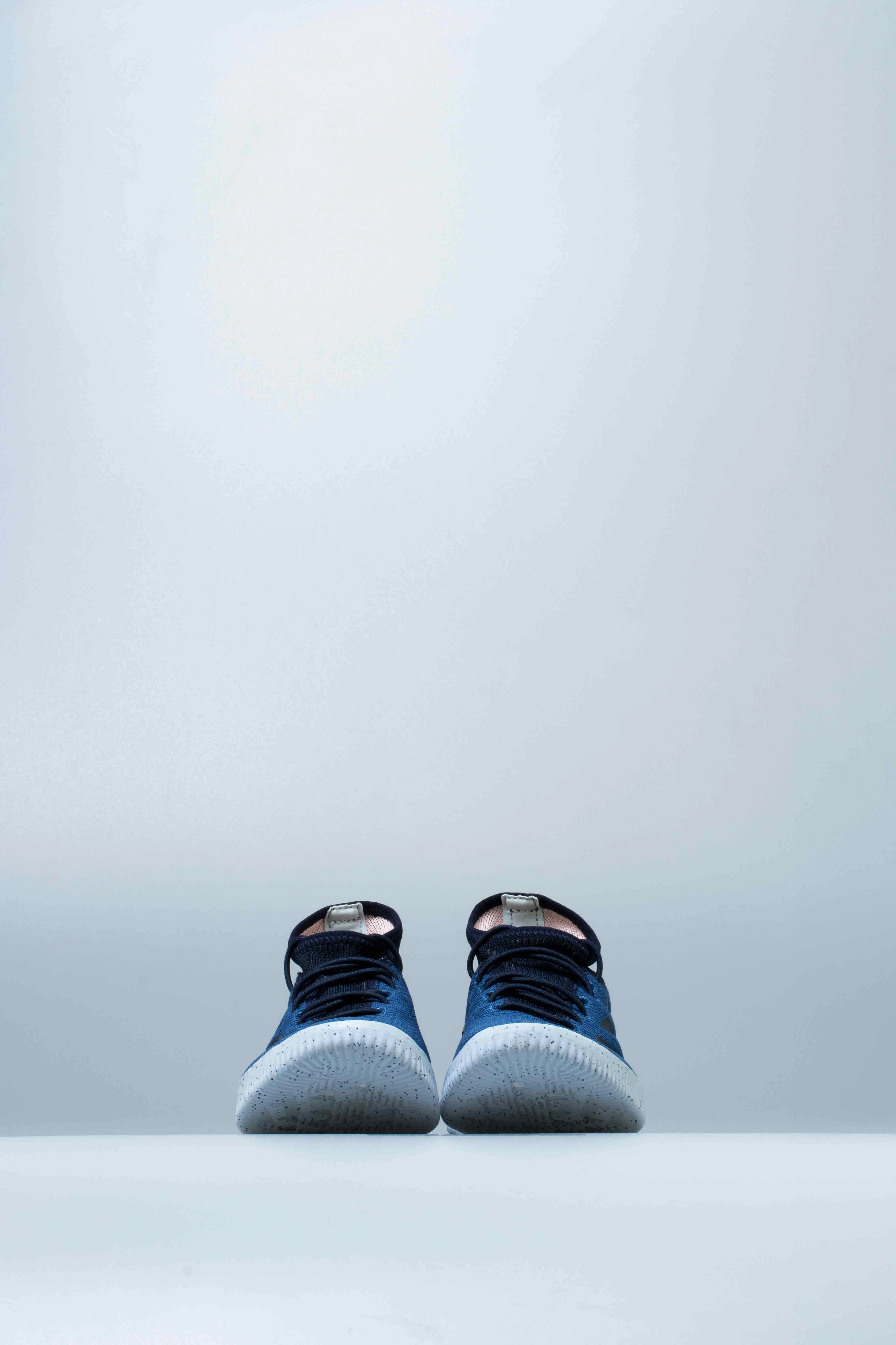 Brightest Soccer Cleats Predator Tango 18.1 Mens Shoe - Blue/White