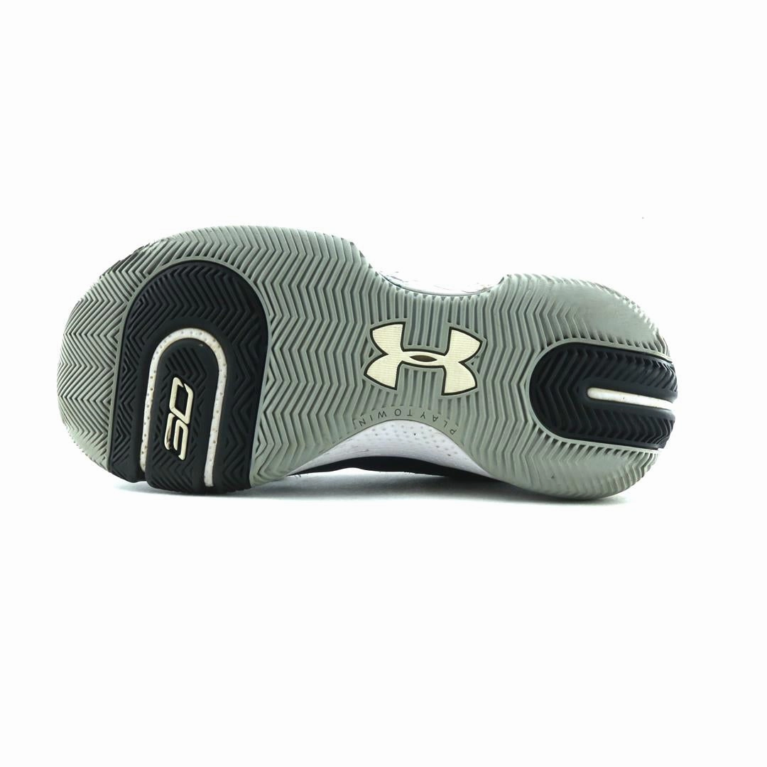 Hyperfuse Low Basketball Shoes UNDER ARMOUR SC 3ZERO 4