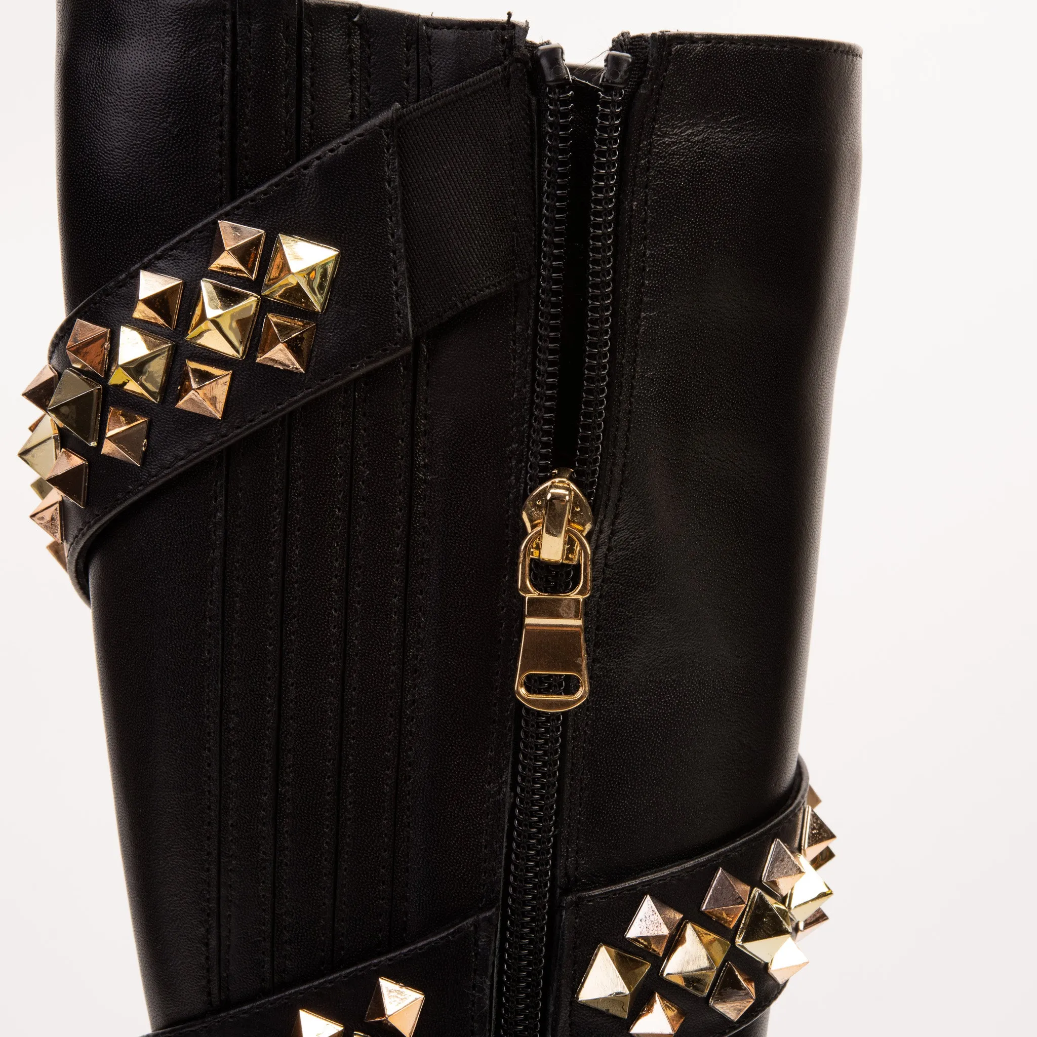 The Gladiator Black Leather Knee High Women Boot Outfit Cowboy Boots