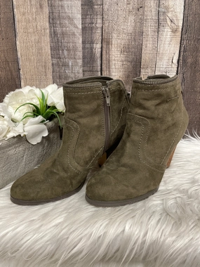 Ankle Boot Brace Boots Ankle Heels By Crown Vintage  Size: 7