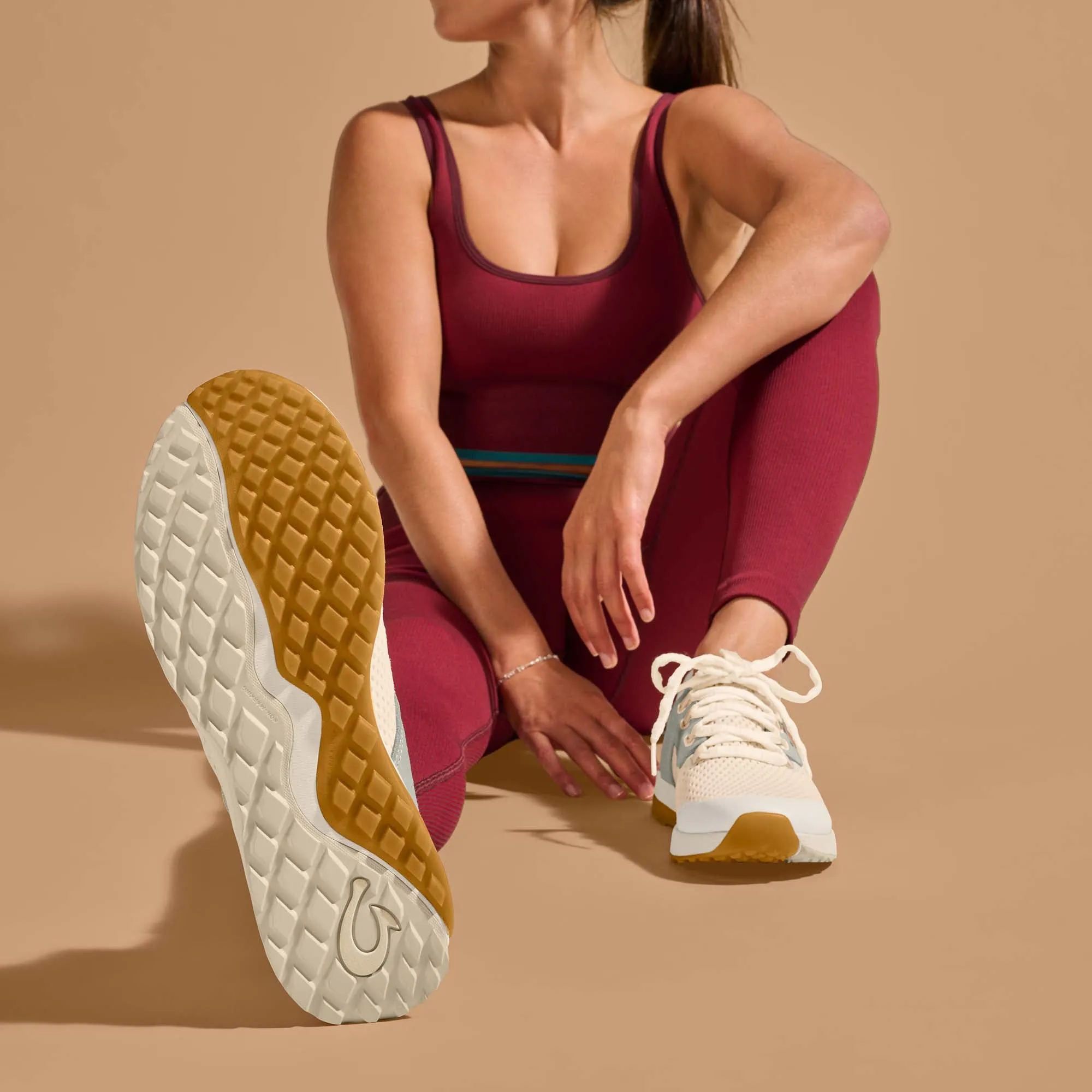 Wailuku - Off White Wal Mart Tennis Shoes