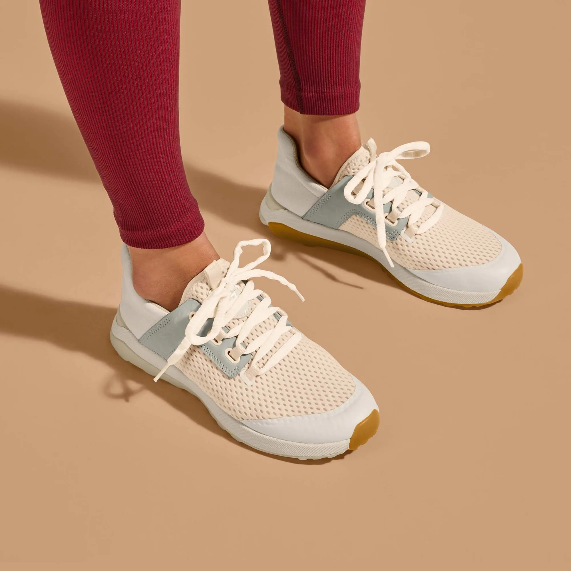 Wailuku - Off White Ankle High Tennis Shoes