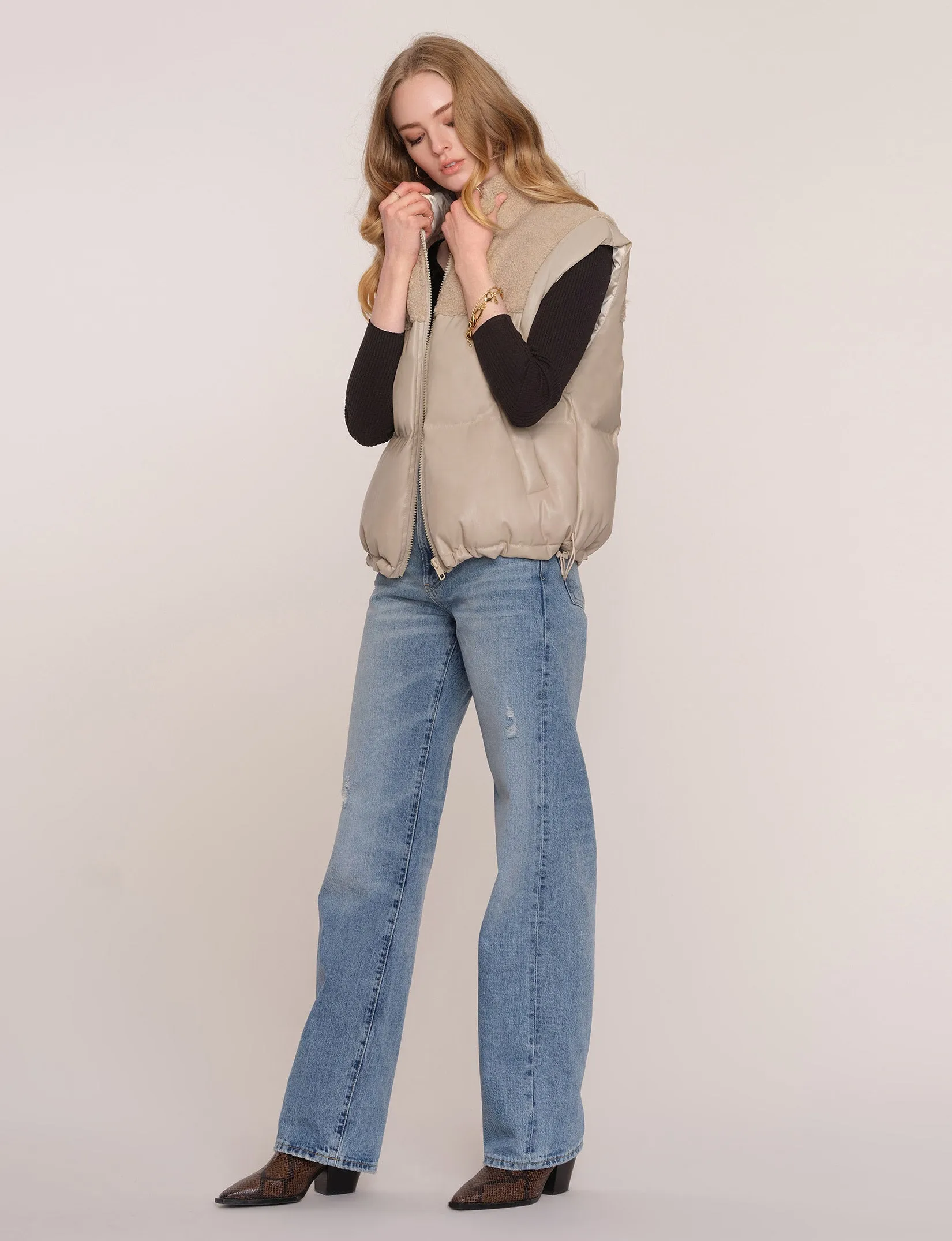 West Vest Boots In Rain