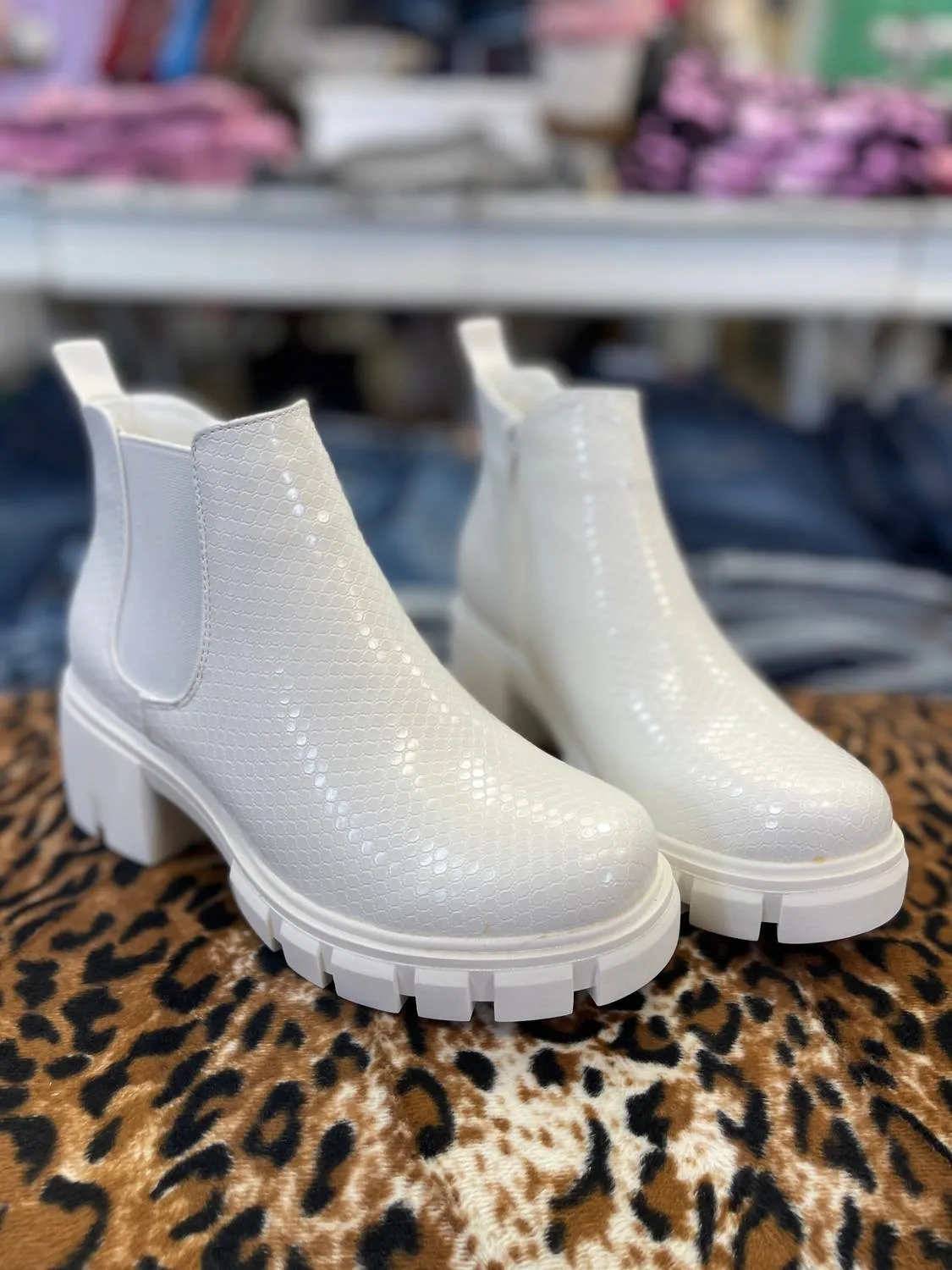 Vegan Chelsea Boots Women's Camden Classic Bootie In White