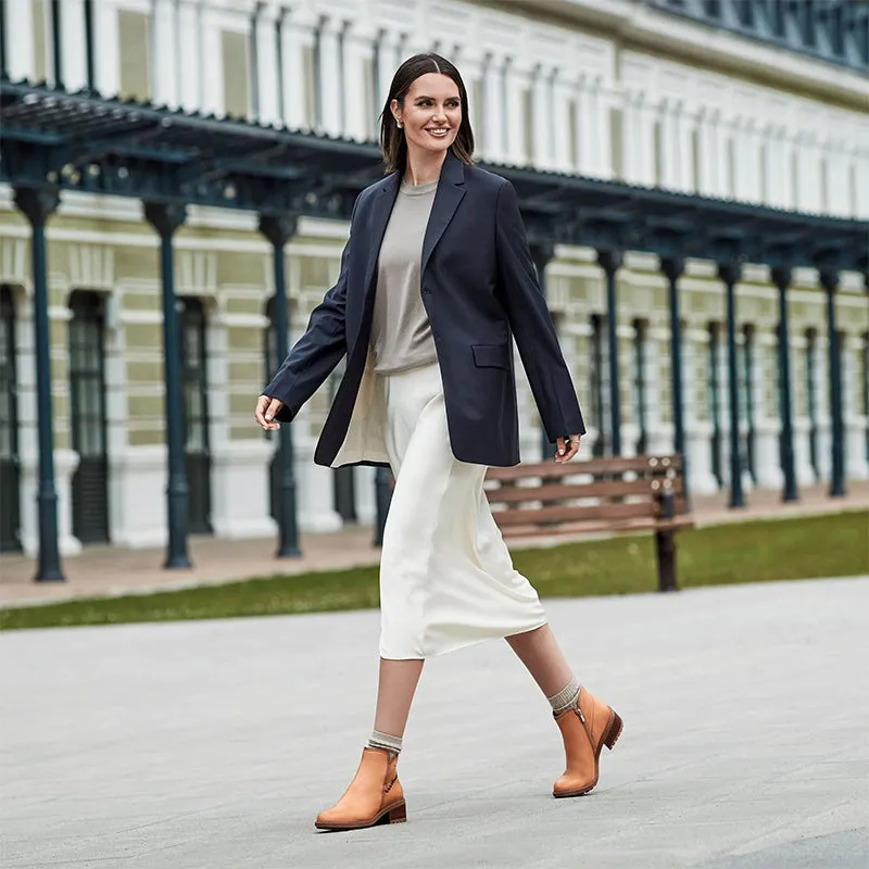 Women's Medina Vainilla Chunky Combat Boots