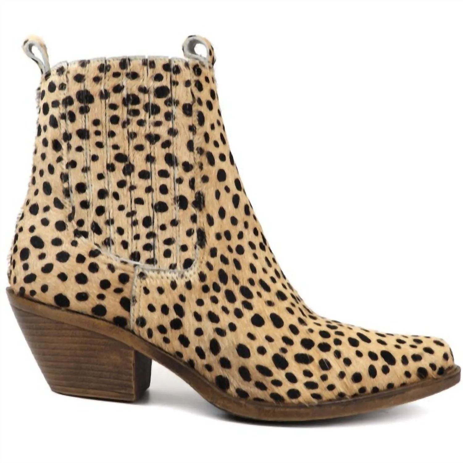 Women's West 3 Boots In Cheetah Rain Boots Outfit