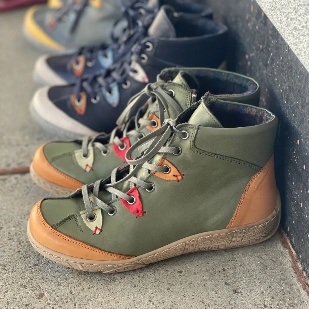 MAGO TENLEY Walking In Flat Shoes Pain