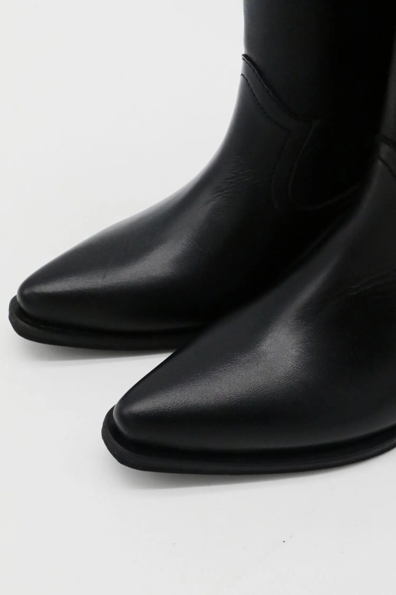 Woodstock western cowboy boots in black leather womens shoes Burton Moto Snowboard Boots