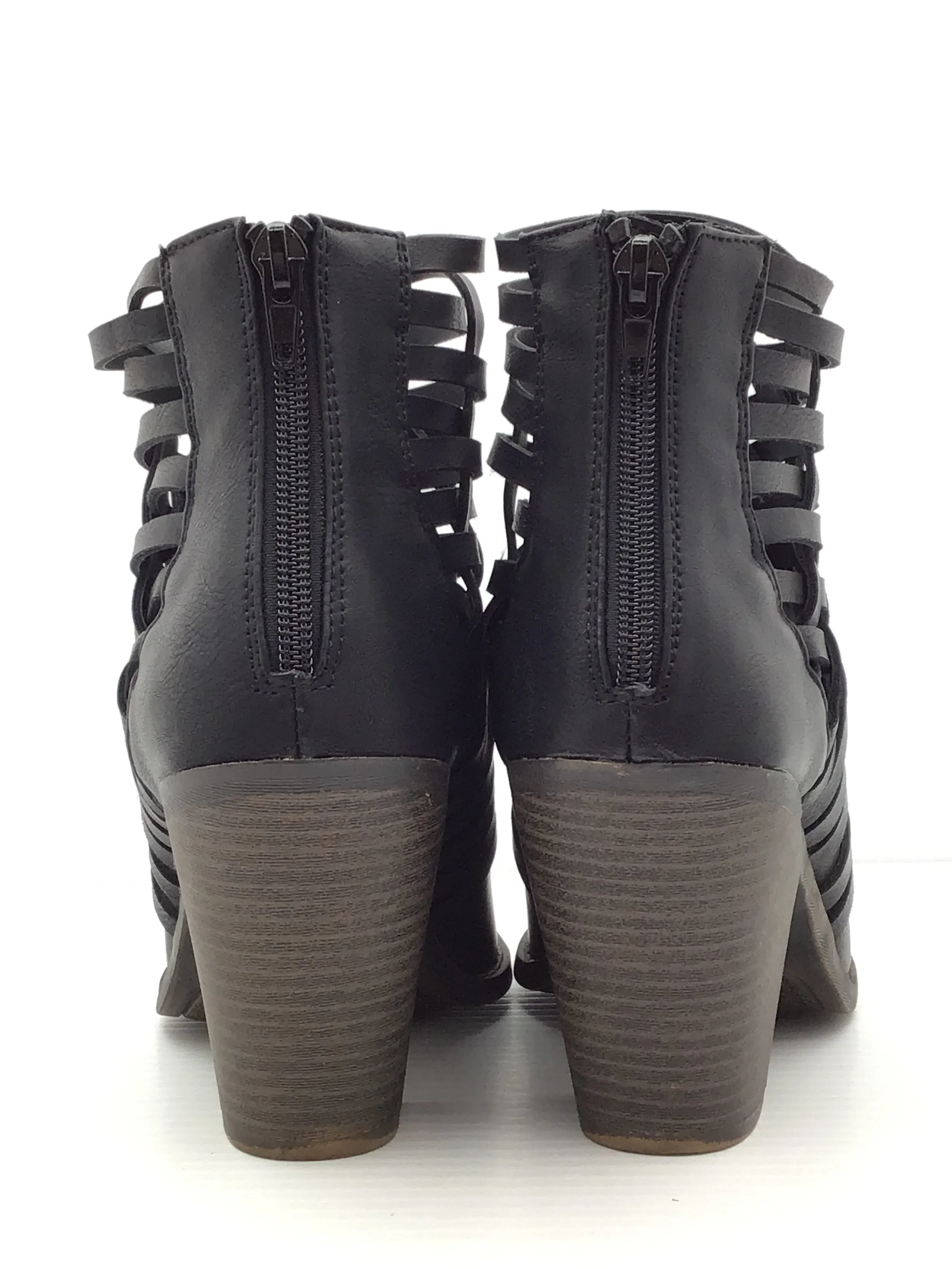 Leather Ankle Boots Kitten Heel Boots Ankle Heels By Fergalicious  Size: 7.5