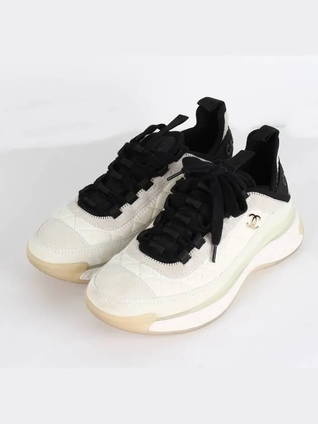 High Heel Sneakers Mixed fiber quilting sneakers 36 5 Chanel