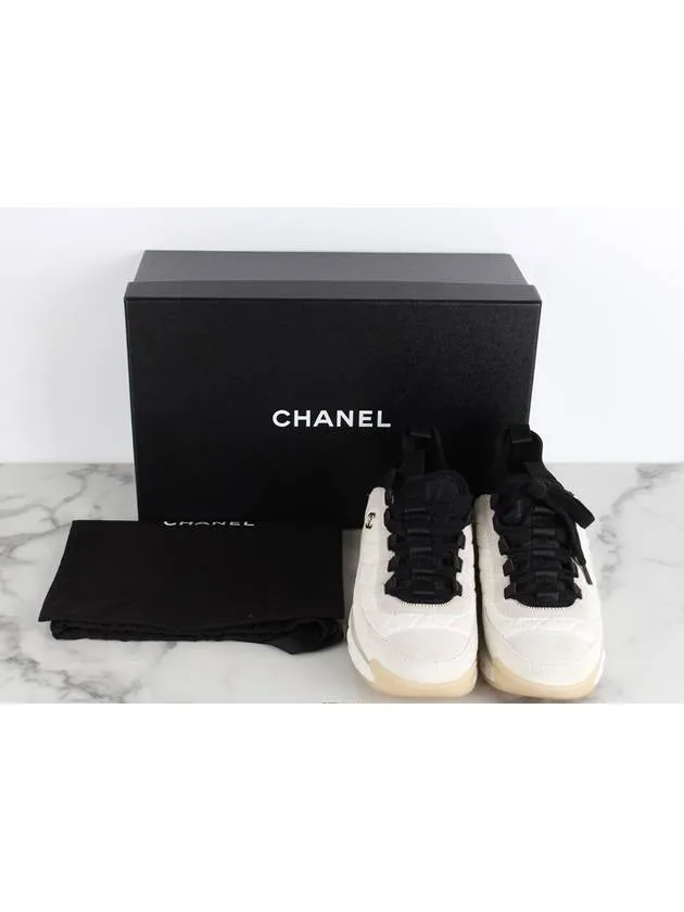 Boys Wide Sneakers Mixed fiber quilting sneakers 36 5 Chanel